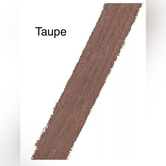 2 Honest Beauty eyebrow pencil - Picture 5 of 16